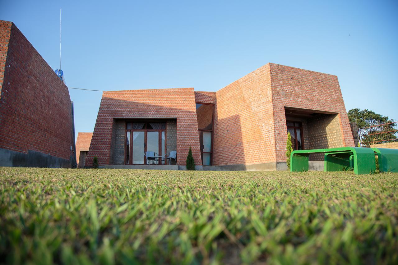 Buvi Lodge Limited Entebbe Exterior photo