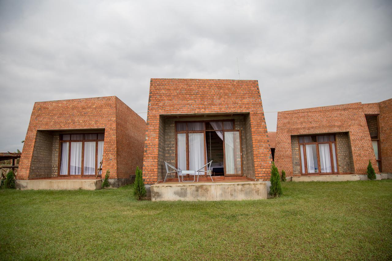 Buvi Lodge Limited Entebbe Exterior photo